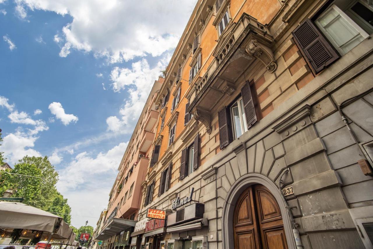 Giulio Cesare Charming Suite Great Location Rome Exterior photo